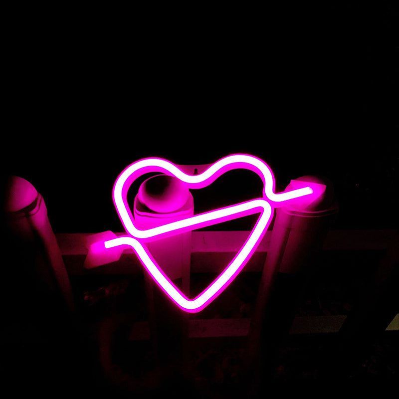 White Arrow and Loving Heart Night Light Modern Romantic LED Plastic Table Lamp for Girls Room White Battery Pink Clearhalo 'Night Lights' 'Wall Lights' Lighting' 2283180