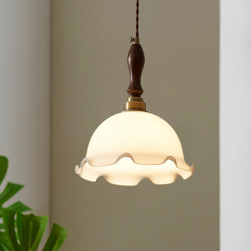 Ruffle Edge Cream Glass Suspension Lighting Retro Style 1 Head Dining Room Pendant Ceiling Light Clearhalo 'Ceiling Lights' 'Lighting' 'Pendant Lights' 2290074_67a1f083-adc7-4acf-9b46-f63ad2cf5487