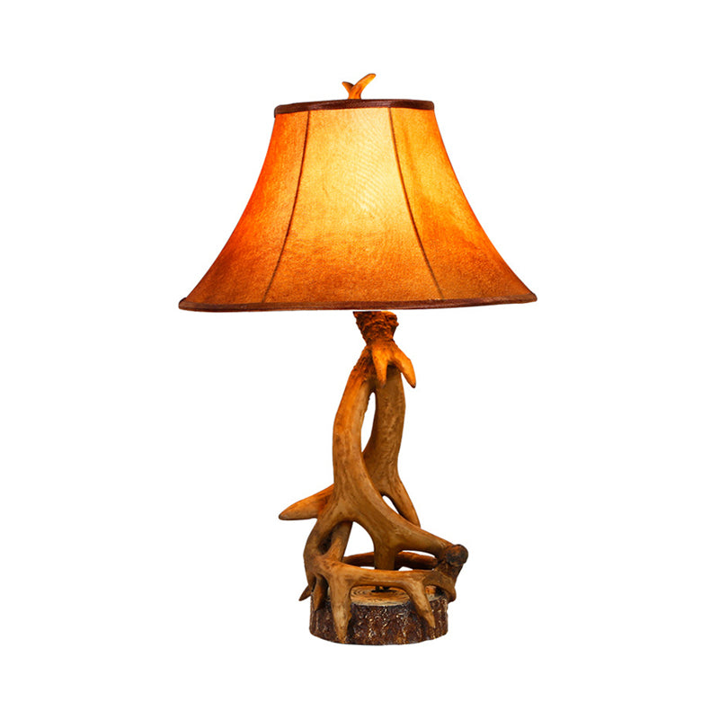 1 Light Barrel Desk Lamp Traditional Wood Fabric Task Lighting for Bedroom with Antler Accents Clearhalo 'Lamps' 'Table Lamps' Lighting' 229143