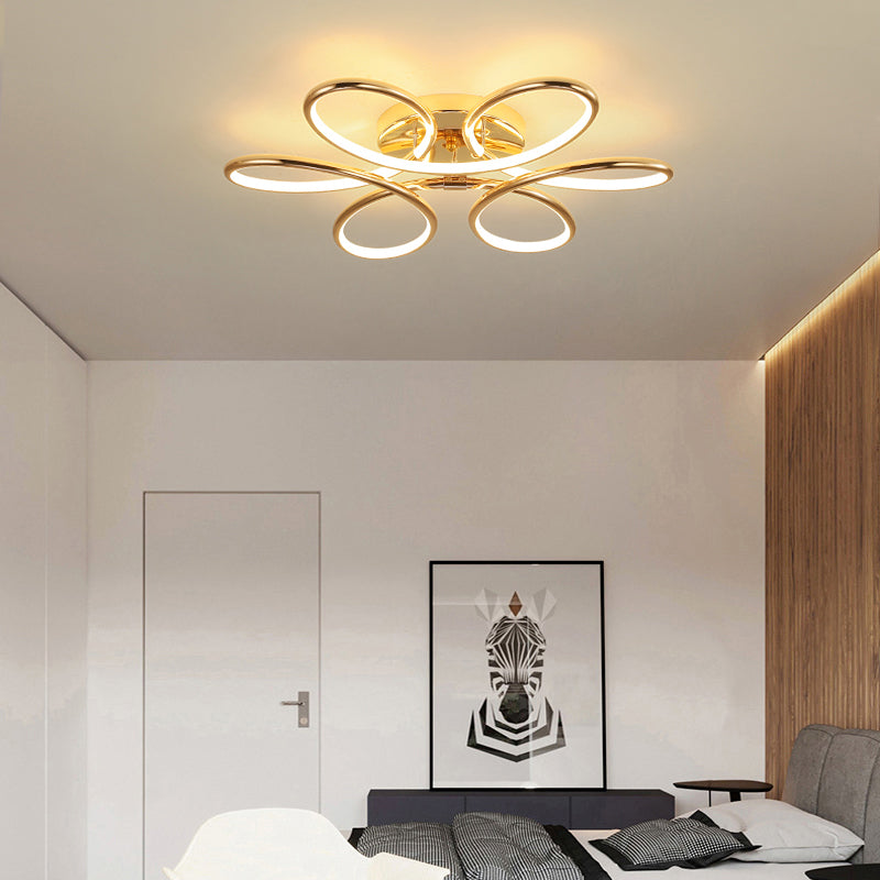 Gold Flower LED Flush Mount Lamp Simplicity Metal Semi Flush Ceiling Light Fixture Clearhalo 'Ceiling Lights' 'Close To Ceiling Lights' 'Close to ceiling' 'Semi-flushmount' Lighting' 2293831