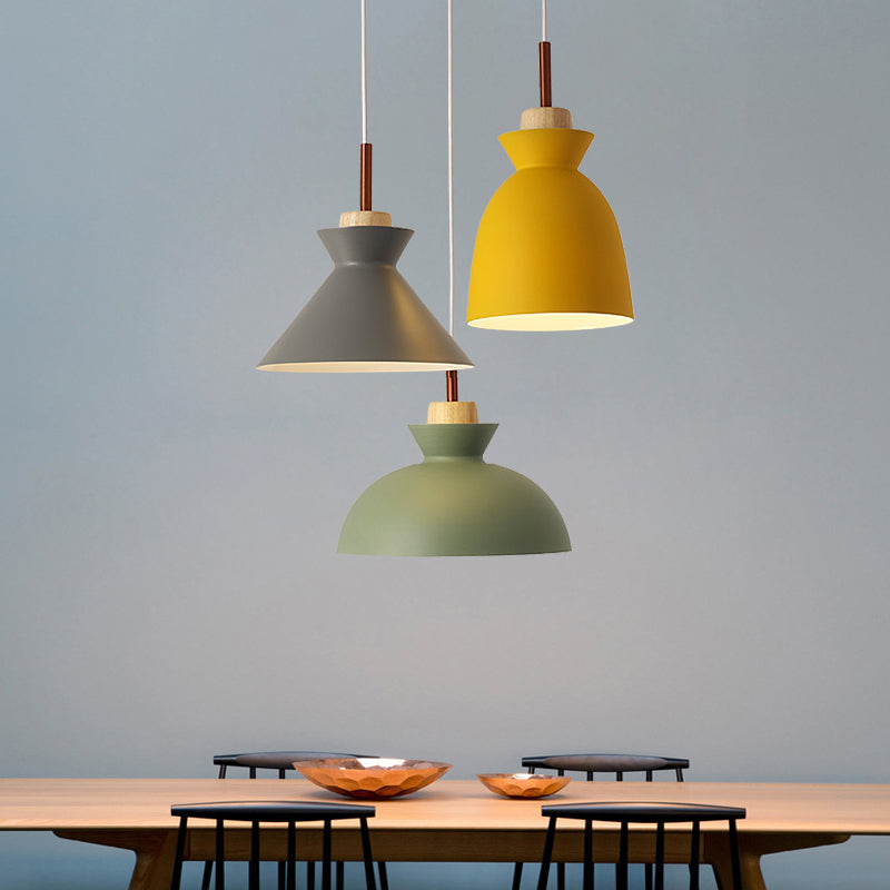 Macaron Cookware Shaped Cluster Pendant Metal 3 Lights Dining Room Ceiling Hang Lamp in Green Clearhalo 'Ceiling Lights' 'Pendant Lights' 'Pendants' Lighting' 2294125