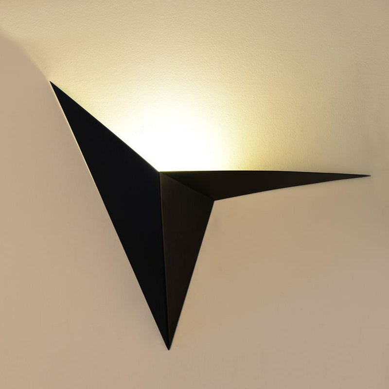 Minimalistic Triangle LED Sconce Fixture Metallic Corridor Flush Mount Wall Light Clearhalo 'Wall Lamps & Sconces' 'Wall Lights' Lighting' 2311857