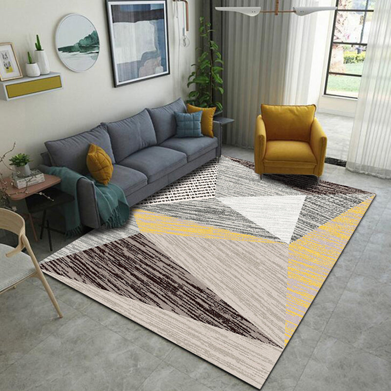 Simplicity Geometric Print Rug Multicolor Polypropylene Indoor Rug Stain Resistant Pet Friendly Anti-Slip Carpet for Home Light Camel Clearhalo 'Area Rug' 'Modern' 'Rugs' Rug' 2317246