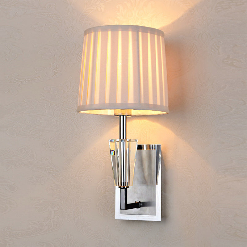 Chrome Single Bulb Wall Sconce Modern Style Fabric Pleated Lampshade Wall Mounted Light Fixture Clearhalo 'Wall Lamps & Sconces' 'Wall Lights' Lighting' 231793