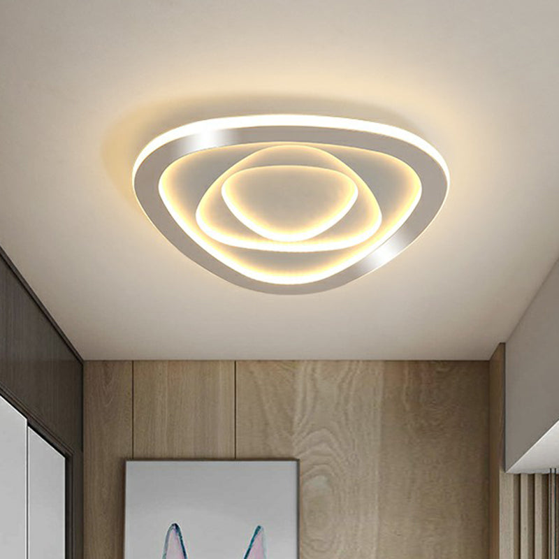 Concentric Acrylic Flush Ceiling Light Modern White Finish LED Flush Mount Lighting Clearhalo 'Ceiling Lights' 'Close To Ceiling Lights' 'Close to ceiling' 'Flush mount' Lighting' 2326735