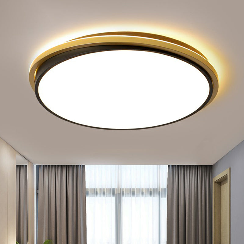 Acrylic Round LED Flush Light Minimalist Gold and Black Flush Ceiling Light for Bedroom Clearhalo 'Ceiling Lights' 'Close To Ceiling Lights' 'Close to ceiling' 'Flush mount' Lighting' 2327097