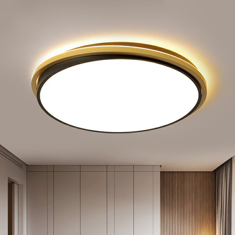 Acrylic Round LED Flush Light Minimalist Gold and Black Flush Ceiling Light for Bedroom Clearhalo 'Ceiling Lights' 'Close To Ceiling Lights' 'Close to ceiling' 'Flush mount' Lighting' 2327100