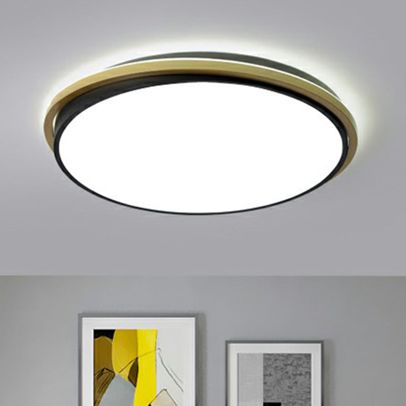 Acrylic Round LED Flush Light Minimalist Gold and Black Flush Ceiling Light for Bedroom Clearhalo 'Ceiling Lights' 'Close To Ceiling Lights' 'Close to ceiling' 'Flush mount' Lighting' 2327106