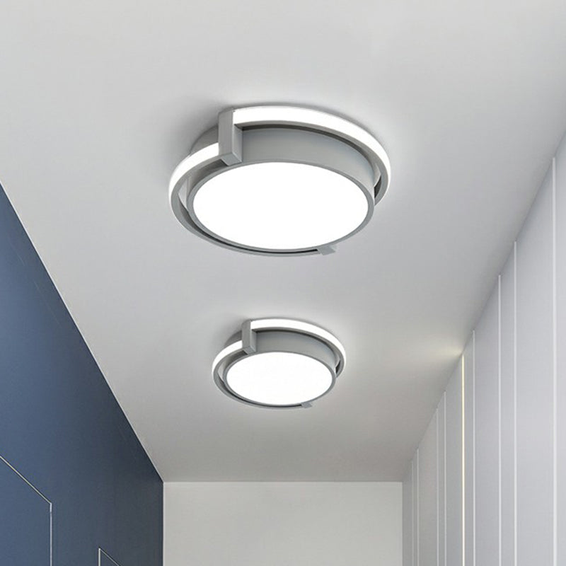 Nordic Circle LED Flush Mount Fixture Metal Corridor Ceiling Mount Light with Acrylic Diffuser Clearhalo 'Ceiling Lights' 'Close To Ceiling Lights' 'Close to ceiling' 'Flush mount' Lighting' 2327747