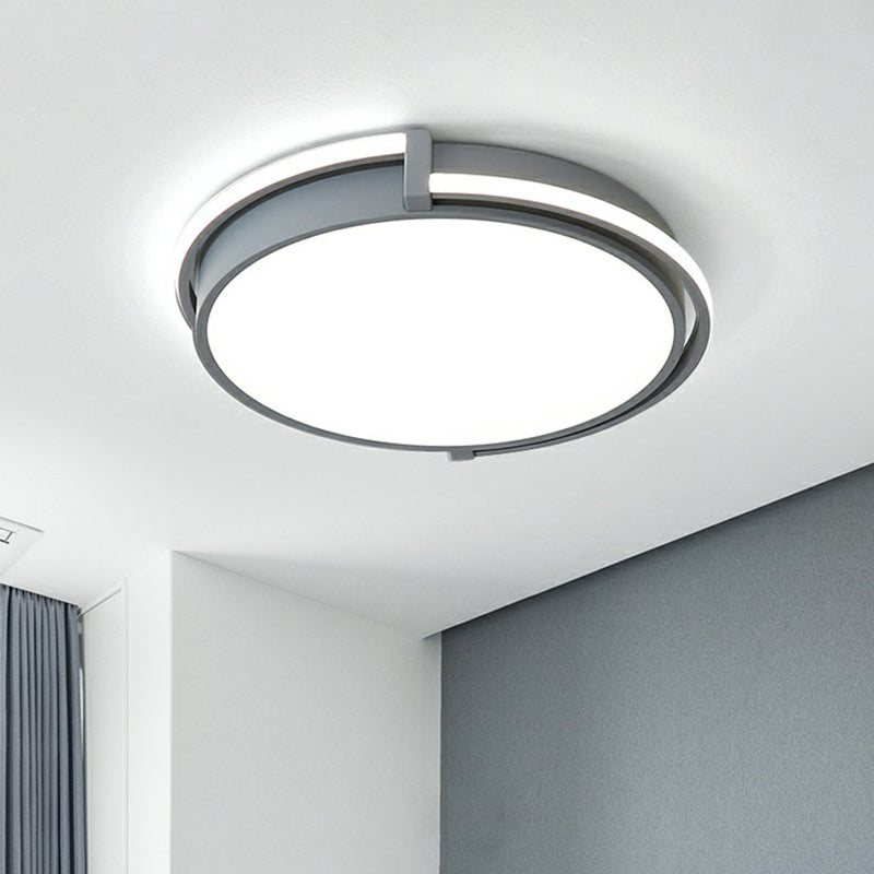 Nordic Circle LED Flush Mount Fixture Metal Corridor Ceiling Mount Light with Acrylic Diffuser Clearhalo 'Ceiling Lights' 'Close To Ceiling Lights' 'Close to ceiling' 'Flush mount' Lighting' 2327749