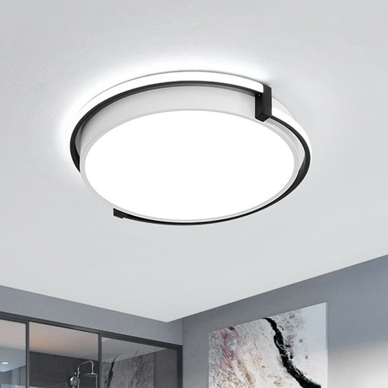 Nordic Circle LED Flush Mount Fixture Metal Corridor Ceiling Mount Light with Acrylic Diffuser Clearhalo 'Ceiling Lights' 'Close To Ceiling Lights' 'Close to ceiling' 'Flush mount' Lighting' 2327754