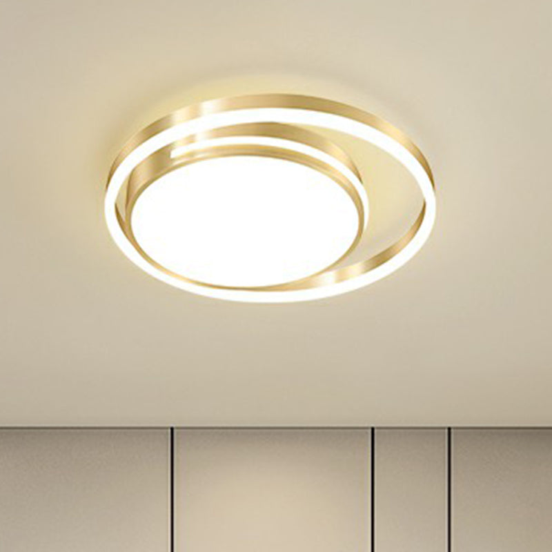Circular Flush Light Fixture Minimalism Acrylic Bedroom Ceiling Mount Lamp in Gold Clearhalo 'Ceiling Lights' 'Close To Ceiling Lights' 'Close to ceiling' 'Flush mount' Lighting' 2357630