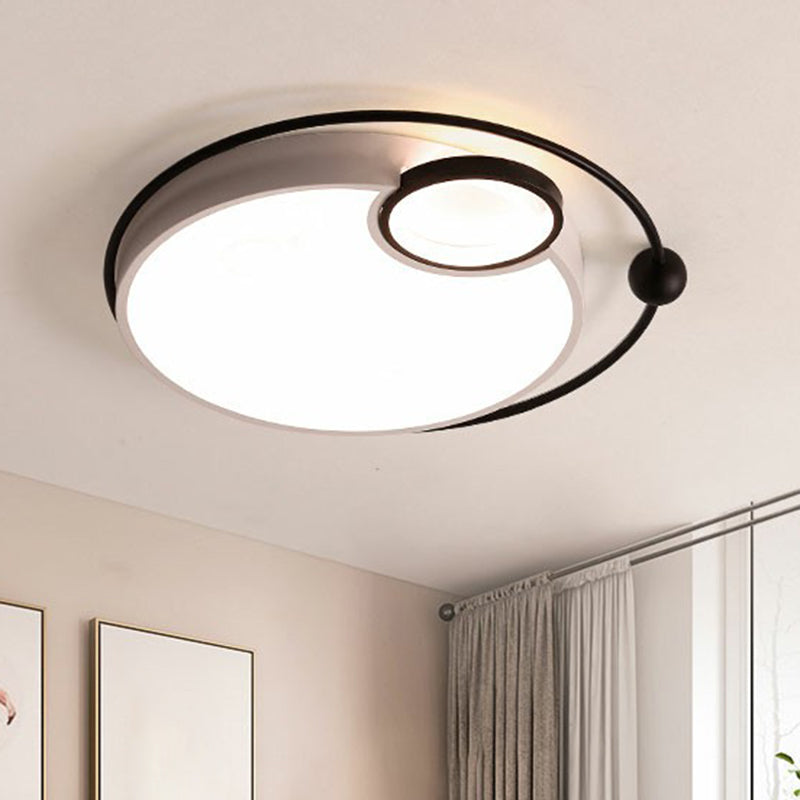 Round LED Ceiling Mounted Light Nordic Metal Bedroom Flush Light Fixture in Black-White Clearhalo 'Ceiling Lights' 'Close To Ceiling Lights' 'Close to ceiling' 'Flush mount' Lighting' 2357705