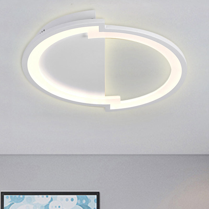 Round Acrylic Flush Light Fixture Simple 16"/19.5"/23.5" Wide LED White/Black/White and Black Ceiling Flushmount in Warm/White Light White Clearhalo 'Ceiling Lights' 'Close To Ceiling Lights' 'Close to ceiling' 'Flush mount' Lighting' 238391