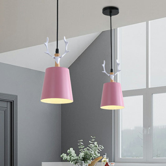 Macaron Taper Hanging Ceiling Light Metal Single Dining Room Drop Pendant with Antler Decor Clearhalo 'Ceiling Lights' 'Pendant Lights' 'Pendants' Lighting' 2390187