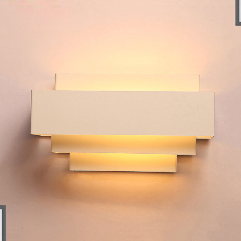 Contemporary Rectangle Wall Lamp with Tiered Design Metal 1 Head Bedroom Wall Sconce Lighting in White Clearhalo 'Cast Iron' 'Glass' 'Industrial' 'Modern wall lights' 'Modern' 'Tiffany' 'Traditional wall lights' 'Wall Lamps & Sconces' 'Wall Lights' Lighting' 241040
