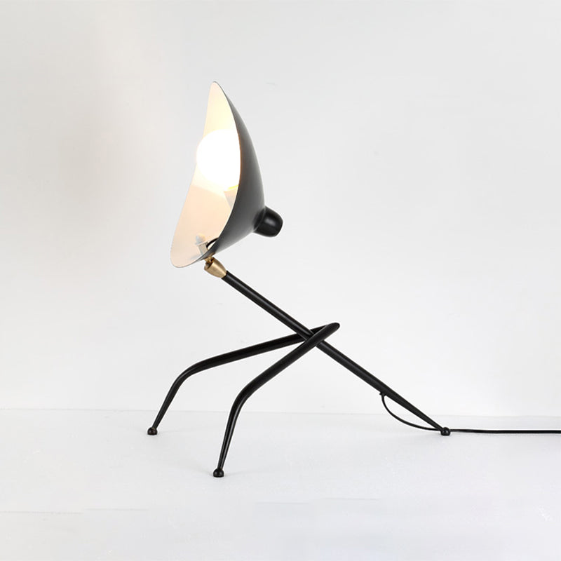 Modernism Style Tripod Table Lamp with Duckbill Shade Metal 1 Light Study Room Tabel Light in Black Clearhalo 'Lamps' 'Table Lamps' Lighting' 241386