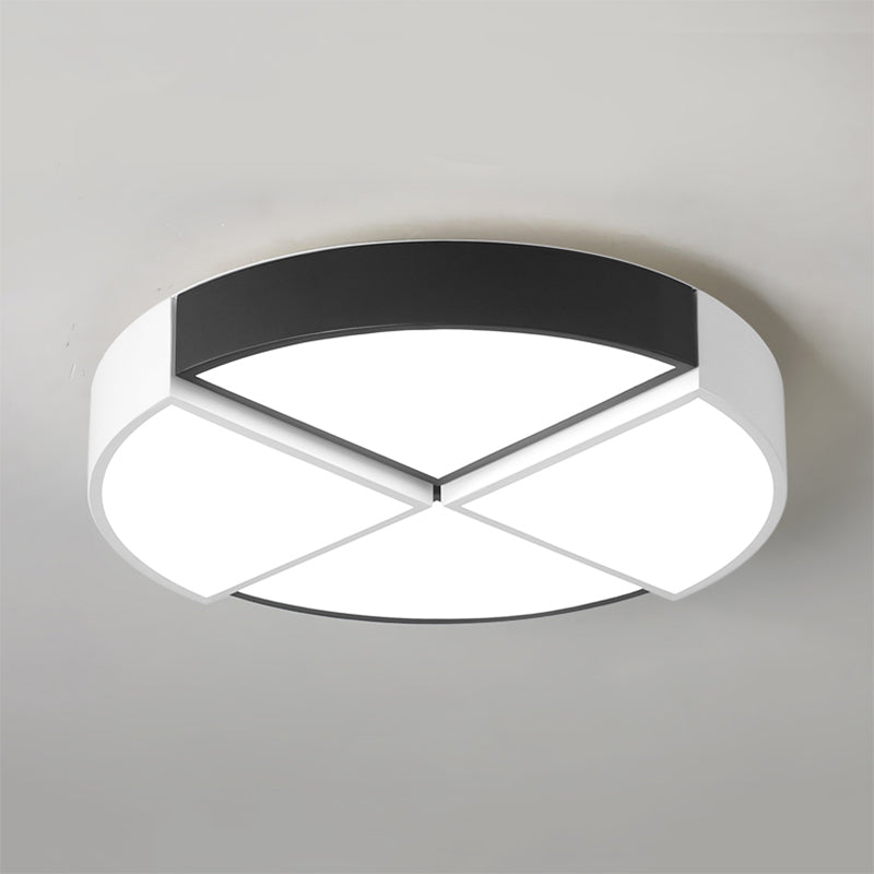 Black Circular Ceiling Light Fixture Modern Stylish LED Acrylic Flushmount Ceiling Fixture for Living Room Clearhalo 'Ceiling Lights' 'Close To Ceiling Lights' 'Close to ceiling' 'Flush mount' Lighting' 241519