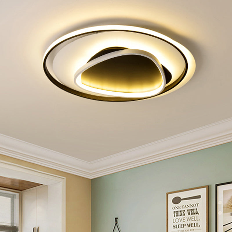 18"/23.5" Wide Acrylic Circle Flushmount Light Modern LED Black Ceiling Flush Light in Warm/White Light Black Warm Clearhalo 'Ceiling Lights' 'Close To Ceiling Lights' 'Close to ceiling' 'Flush mount' Lighting' 241621