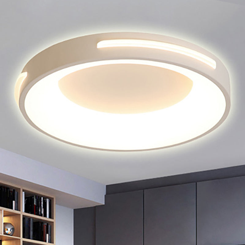 Circle Flush Ceiling Light Modern Metal LED White Light with Acrylic Diffuser in White/Warm Light, 12"/16"/19.5" Wide White Clearhalo 'Ceiling Lights' 'Close To Ceiling Lights' 'Close to ceiling' 'Flush mount' Lighting' 241766