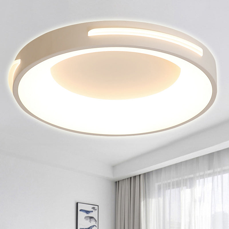 Circle Flush Ceiling Light Modern Metal LED White Light with Acrylic Diffuser in White/Warm Light, 12"/16"/19.5" Wide Clearhalo 'Ceiling Lights' 'Close To Ceiling Lights' 'Close to ceiling' 'Flush mount' Lighting' 241768