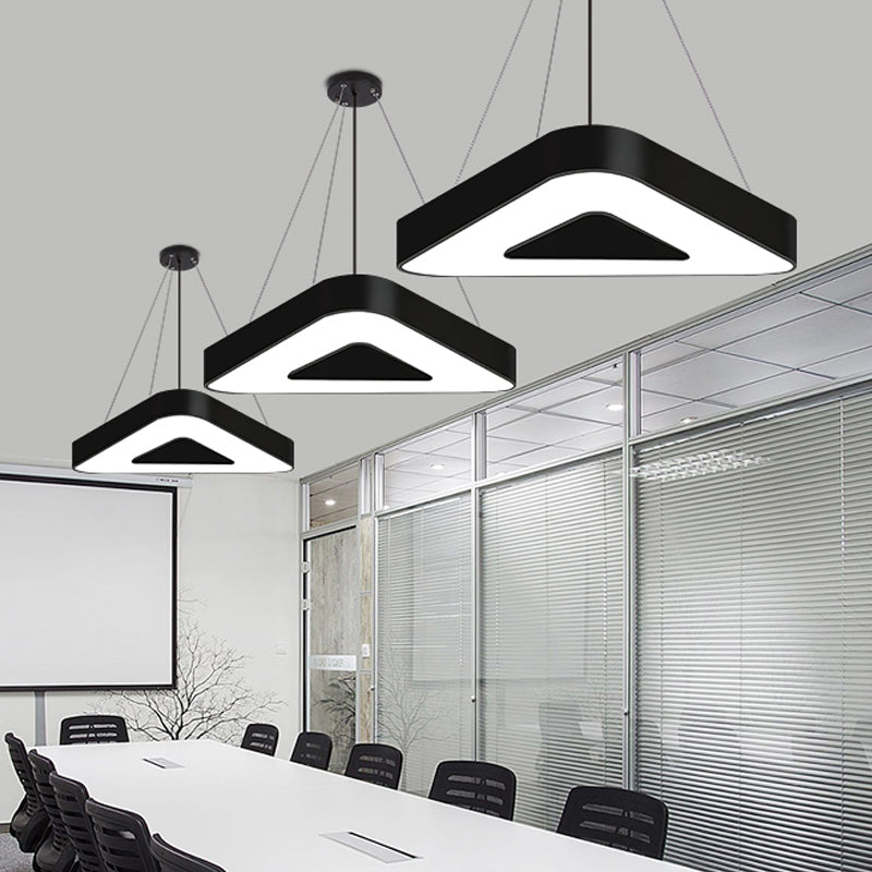 18"/23.5"/31.5" Wide Triangle Pendant Lamp Metal Led White/Black Hanging Ceiling Light for Office in White Light Clearhalo 'Ceiling Lights' 'Modern Pendants' 'Modern' 'Pendant Lights' 'Pendants' Lighting' 242481