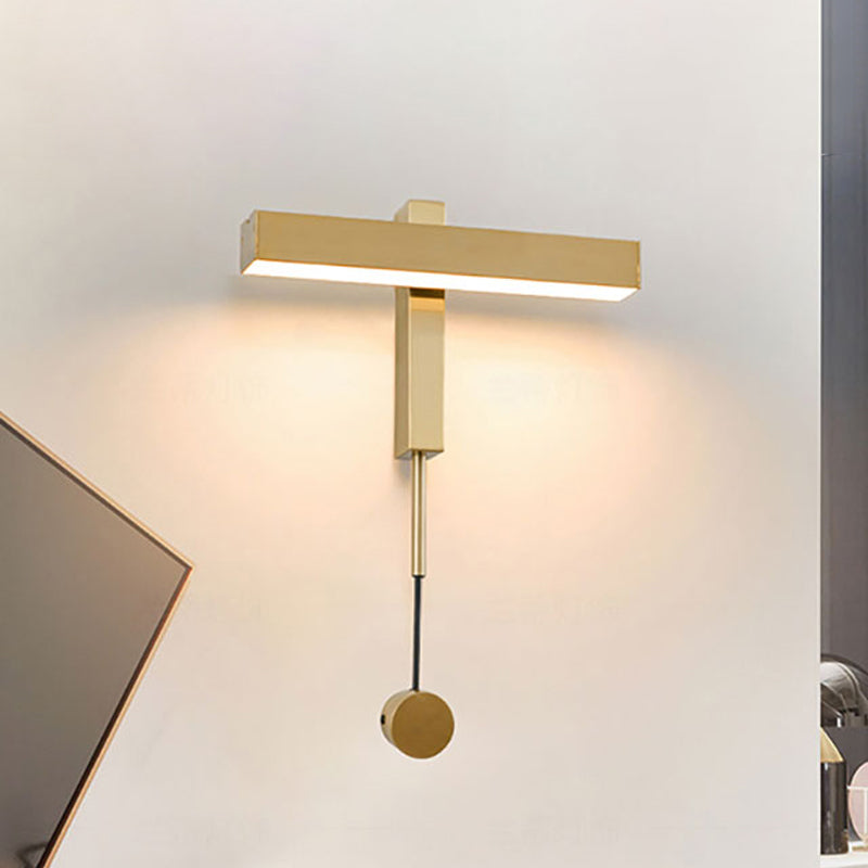 Rotatable Bar Wall Sconce Light Metal LED Warm Light Wall Lamp in Contemporary Style Gold Clearhalo 'Cast Iron' 'Glass' 'Industrial' 'Modern wall lights' 'Modern' 'Tiffany' 'Traditional wall lights' 'Wall Lamps & Sconces' 'Wall Lights' Lighting' 243384