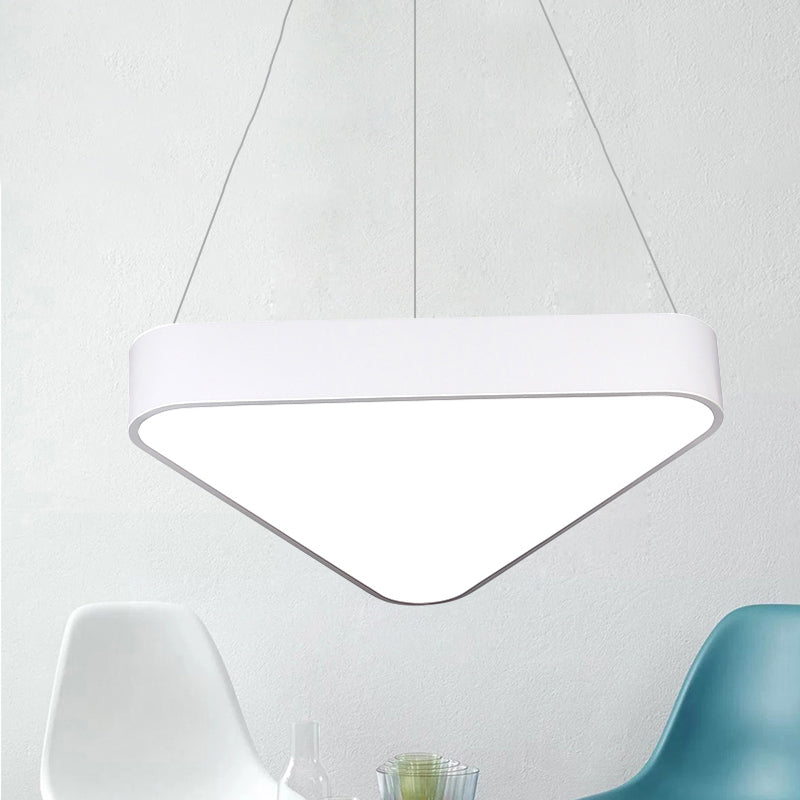 18"/23.5" Long Metal Triangle Suspension Lighting Modern Led White/Black/Silver Hanging Lamp in White/Warm Light White Clearhalo 'Ceiling Lights' 'Modern Pendants' 'Modern' 'Pendant Lights' 'Pendants' Lighting' 243402