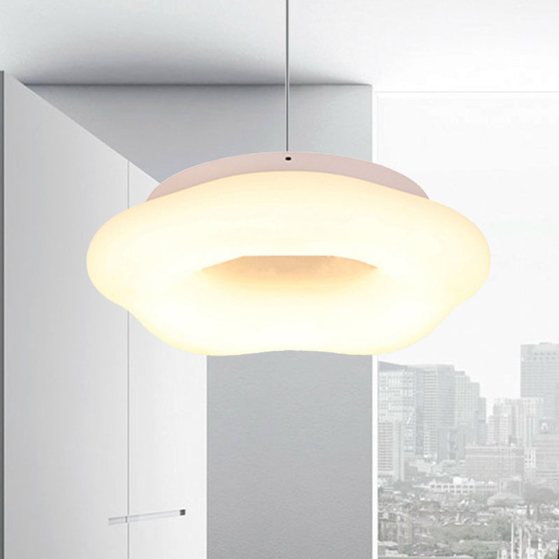 18"/21.5" Wide Cloud Drop Pendant Acrylic LED White Pendant Ceiling Light for Living Room Clearhalo 'Ceiling Lights' 'Modern Pendants' 'Modern' 'Pendant Lights' 'Pendants' Lighting' 244115