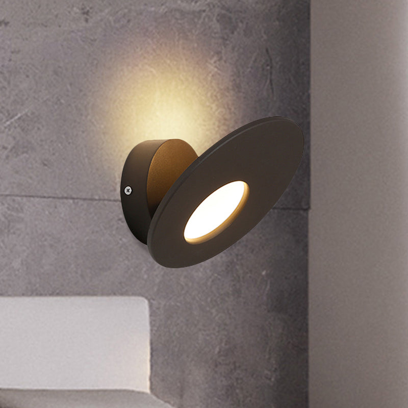 Simplistic Style Round Acrylic Sconce Lighting Integrated LED Wall Mounted Lamp in Black/White for Bedroom Clearhalo 'Cast Iron' 'Glass' 'Industrial' 'Modern wall lights' 'Modern' 'Tiffany' 'Traditional wall lights' 'Wall Lamps & Sconces' 'Wall Lights' Lighting' 244907