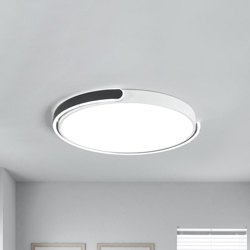 Black/White/Champagne Disk Flush Ceiling Light with Acrylic Shade Modern LED 15"/19"/23" Dia Bedroom Ceiling Light Fixture in Warm/White Black White Clearhalo 'Ceiling Lights' 'Close To Ceiling Lights' 'Close to ceiling' 'Flush mount' Lighting' 245246