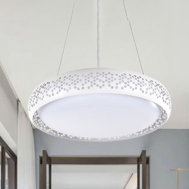 Black/White Drum Hanging Pendant Light Modern 1 Head Metal Pendant Light Fixture in Warm/White/Natural Light, 19"/23" Wide White Clearhalo 'Ceiling Lights' 'Modern Pendants' 'Modern' 'Pendant Lights' 'Pendants' Lighting' 245893