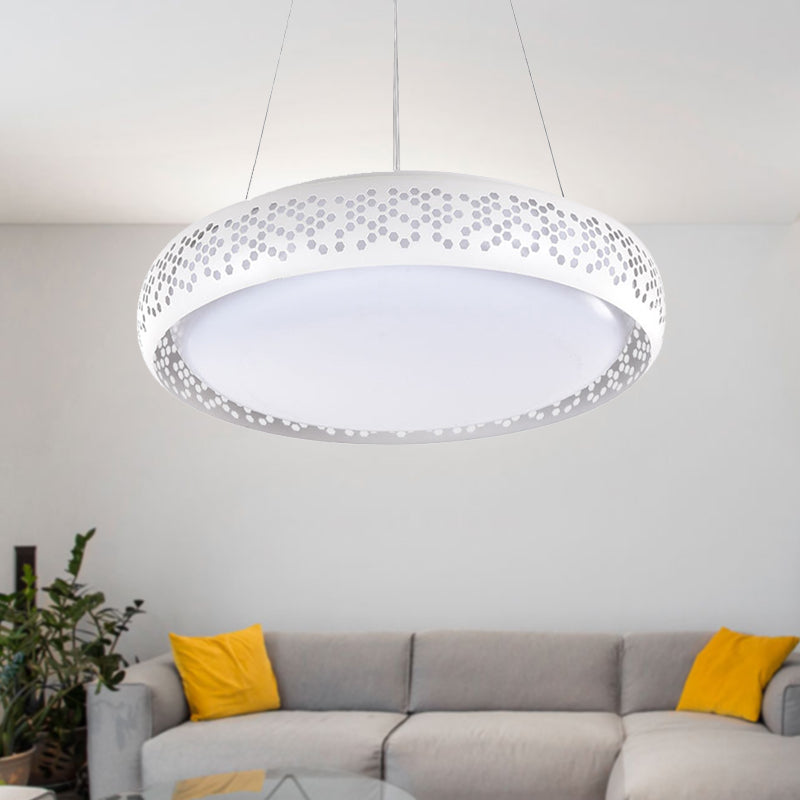 Black/White Drum Hanging Pendant Light Modern 1 Head Metal Pendant Light Fixture in Warm/White/Natural Light, 19"/23" Wide Clearhalo 'Ceiling Lights' 'Modern Pendants' 'Modern' 'Pendant Lights' 'Pendants' Lighting' 245895