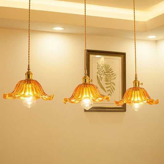 Vintage Ruffled Hanging Light Single Carved Glass Ceiling Pendant Lamp with Rotary Switch Clearhalo 'Ceiling Lights' 'Glass shade' 'Glass' 'Industrial Pendants' 'Industrial' 'Middle Century Pendants' 'Pendant Lights' 'Pendants' 'Tiffany' Lighting' 2460202