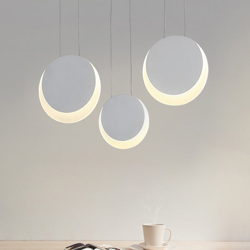 Moon Shaped Multi Light Pendant Nordic Metal 3/4/5 Lights White Cluster Pendant Light in Warm/White Light 3 White Warm Clearhalo 'Ceiling Lights' 'Modern Pendants' 'Modern' 'Pendant Lights' 'Pendants' Lighting' 246798