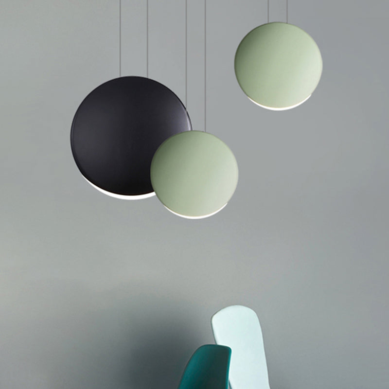 Round Cluster Pendant Light Post Modern Resin 3/4/5 Lights Black-Grey-Green Multi Light Pendant in Warm/White Light 3 Black-Grey-Green Clearhalo 'Ceiling Lights' 'Modern Pendants' 'Modern' 'Pendant Lights' 'Pendants' Lighting' 246833