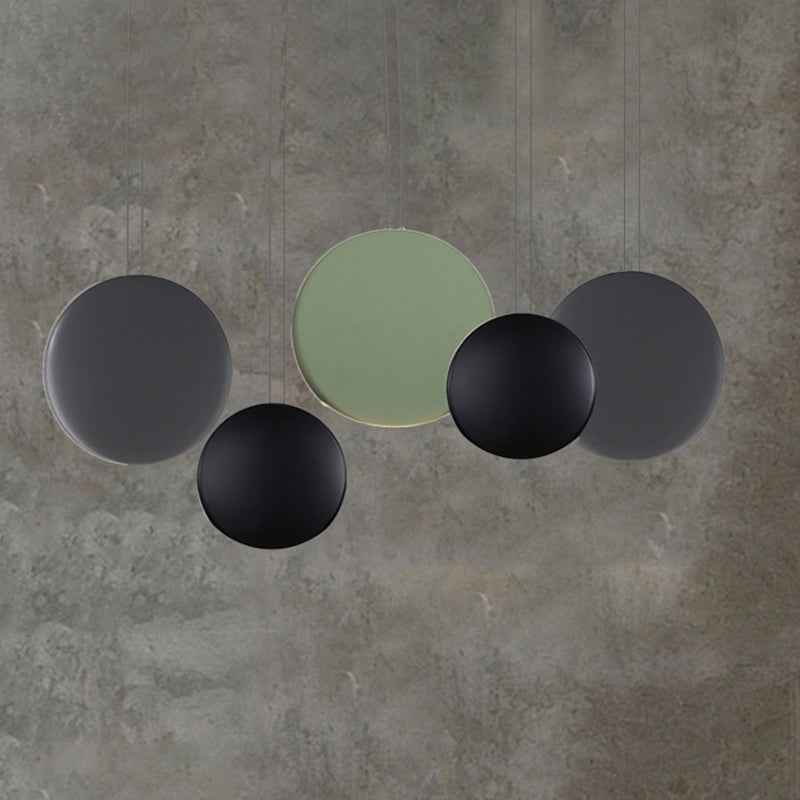 Round Cluster Pendant Light Post Modern Resin 3/4/5 Lights Black-Grey-Green Multi Light Pendant in Warm/White Light 5 Black-Grey-Green Clearhalo 'Ceiling Lights' 'Modern Pendants' 'Modern' 'Pendant Lights' 'Pendants' Lighting' 246839