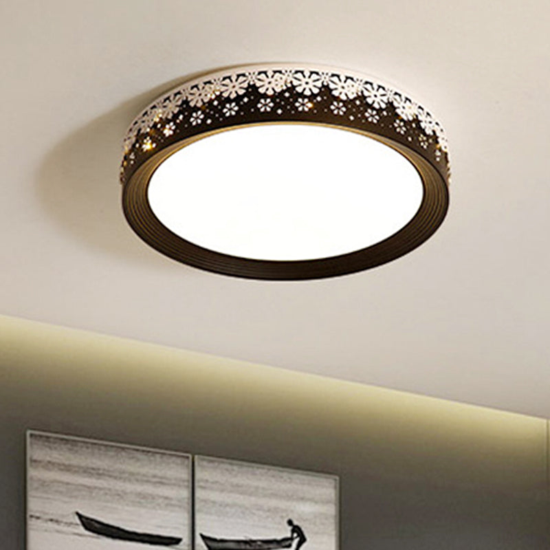 18"/22"/30" Dia Modern LED Flush Mount Light Black Snowflake Patterned Flush Ceiling Light with Acrylic Shade in Warm/White Light Clearhalo 'Ceiling Lights' 'Close To Ceiling Lights' 'Close to ceiling' 'Flush mount' Lighting' 246848