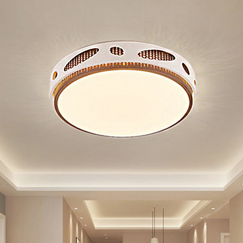 Round Ceiling Light Fixture Simplicity Acrylic LED White Flushmount Lighting in Warm/White Light Clearhalo 'Ceiling Lights' 'Close To Ceiling Lights' 'Close to ceiling' 'Flush mount' Lighting' 247016