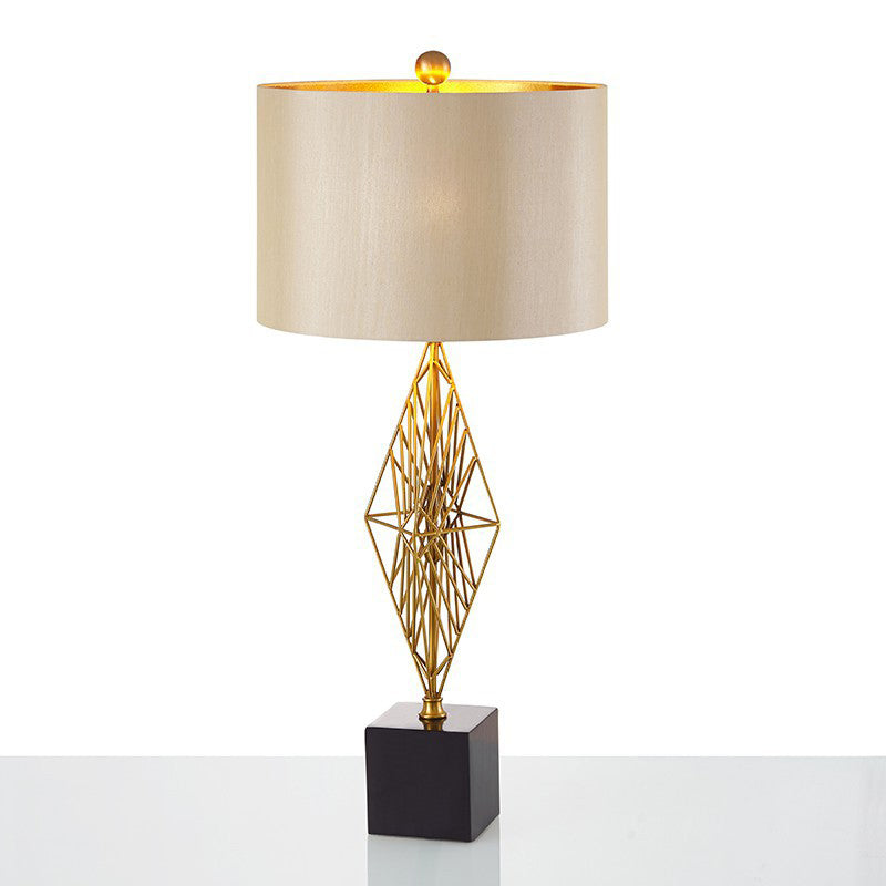 Traditional Drum Study Light 1 Light Fabric Task Lighting in Gold for Bedroom with Geometric Base Gold Clearhalo 'Lamps' 'Table Lamps' Lighting' 247212