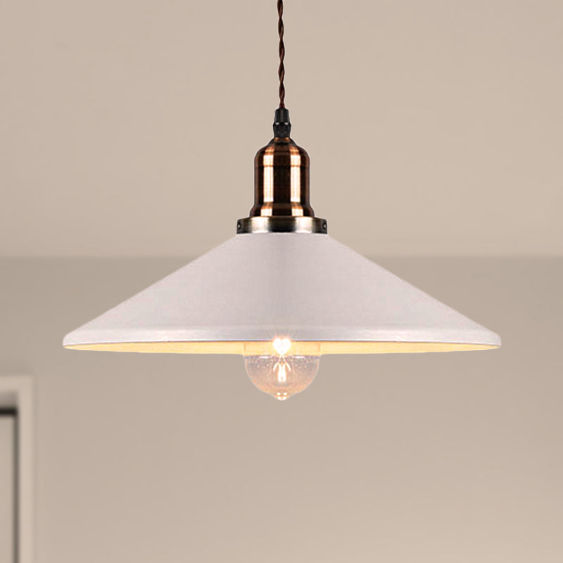 Loft Stylish Cone/Saucer/Dome Shade Ceiling Pendant 1 Light Metal Hanging Pendant in White for Restaurant White Saucer Clearhalo 'Ceiling Lights' 'Modern Pendants' 'Modern' 'Pendant Lights' 'Pendants' Lighting' 249760