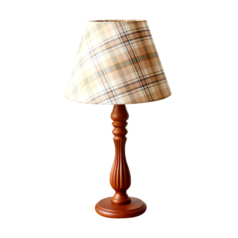 Red/Blue/Green 1 Light Task Lighting Classic Fabric Barrel Shape Night Table Lamp for Bedroom with Wood Base Clearhalo 'Lamps' 'Table Lamps' Lighting' 250009