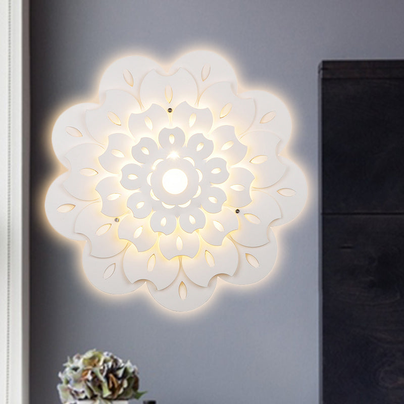 Child Bedroom Floral Wall Sconce Acrylic Kids Pretty White Eye-Caring LED Wall Lamp Clearhalo 'Wall Lamps & Sconces' 'Wall Lights' Lighting' 250894