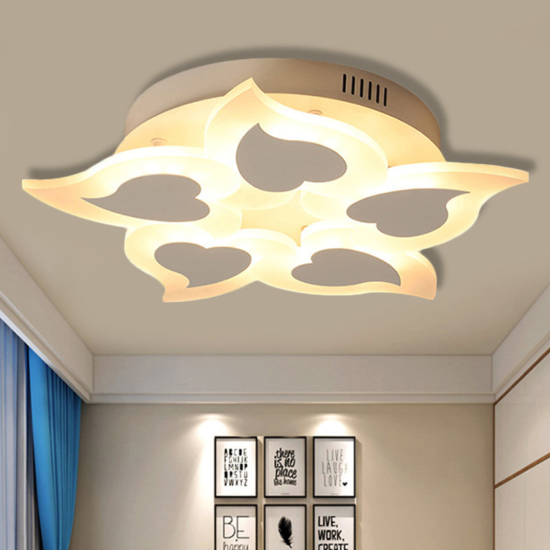 Baby Room Heart Petal Flush Ceiling Light Acrylic Modern Pretty Ceiling Lamp in White White Clearhalo 'Ceiling Lights' 'Close To Ceiling Lights' 'Close to ceiling' 'Flush mount' Lighting' 251334