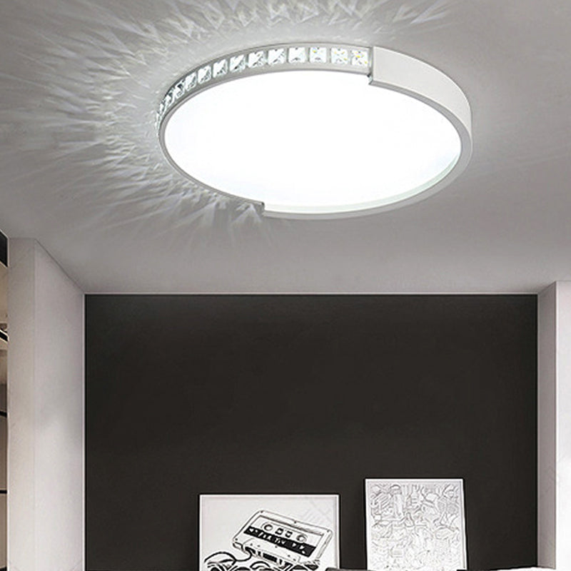 Modern Circle Flush mount Ceiling Light Acrylic Ceiling Light Fixture in White for Kitchen White Clearhalo 'Ceiling Lights' 'Close To Ceiling Lights' 'Close to ceiling' 'Flush mount' Lighting' 251401