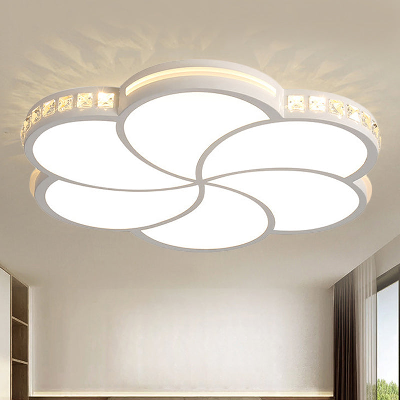 Living Room Blossom Flush Mount Ceiling Fixture Acrylic Art Deco Ceiling Light Fixture White Clearhalo 'Ceiling Lights' 'Close To Ceiling Lights' 'Close to ceiling' 'Flush mount' Lighting' 251786