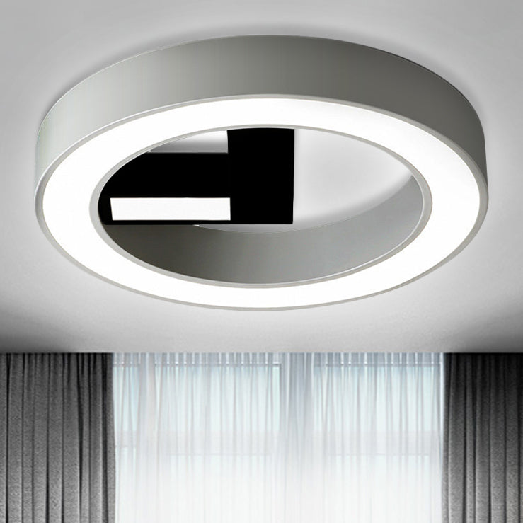 Scandinavian Round Flush Ceiling Light Fixture Acrylic Ceiling Light Fixture in White for Bedroom Clearhalo 'Ceiling Lights' 'Close To Ceiling Lights' 'Close to ceiling' 'Flush mount' Lighting' 251925