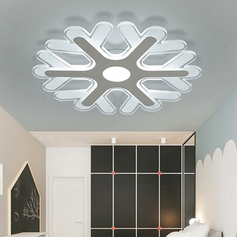 Kid Bedroom Snowflake Flush Ceiling Light Fixture Acrylic Modern LED Flush Ceiling Lights White White Clearhalo 'Ceiling Lights' 'Close To Ceiling Lights' 'Close to ceiling' 'Flush mount' Lighting' 251993