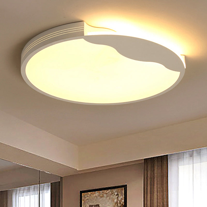 White LED Flush Mount Light Modern Acrylic Round Shade Ceiling Light Fixture in Warm/White Lighting, 16"/19.5" Width White Clearhalo 'Ceiling Lights' 'Close To Ceiling Lights' 'Close to ceiling' 'Flush mount' Lighting' 252226