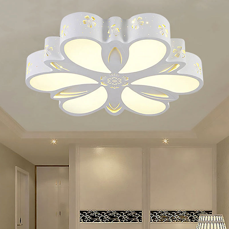 Kids White Flushmount Light Etched Petal Metal Ceiling Light for Child Bedroom Bathroom Clearhalo 'Ceiling Lights' 'Close To Ceiling Lights' 'Close to ceiling' 'Flush mount' Lighting' 253090